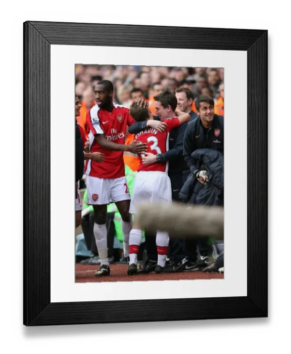 Framed Print : Arshavin's Double: Arsenal's 4-0 Victory over Blackburn Rovers, Arshavin Celebrates with Doctor O'Driscoll