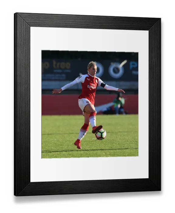 Framed Print : Jordan Nobbs in Action: Arsenal Women vs. Sunderland - WSL 1