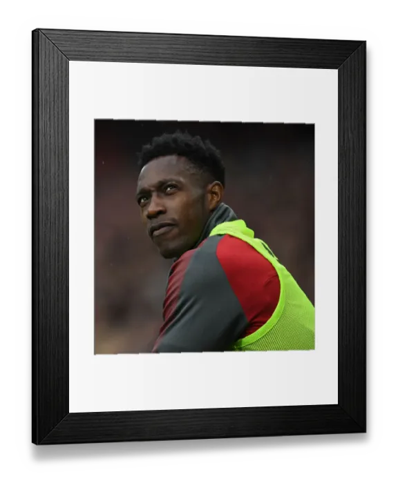 Framed Print : Danny Welbeck in Action: Arsenal vs. Tottenham, Premier League 2017-18