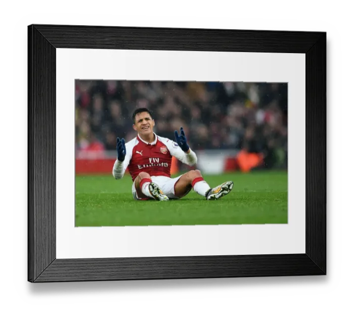 Framed Print : Arsenal's Alexis Sanchez Goes Head-to-Head Against Tottenham in the Premier League