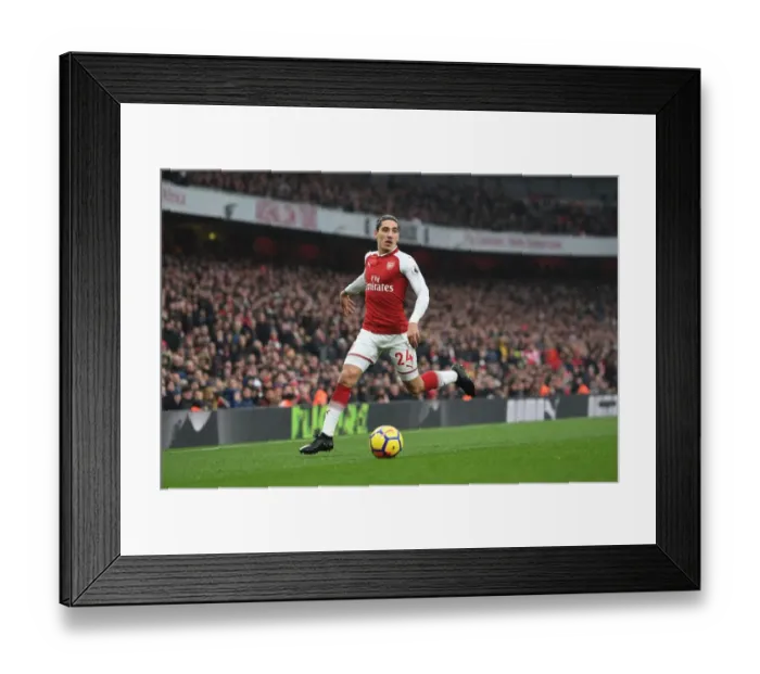 Framed Print : Hector Bellerin: In Action for Arsenal Against Tottenham Hotspur, Premier League 2017-18