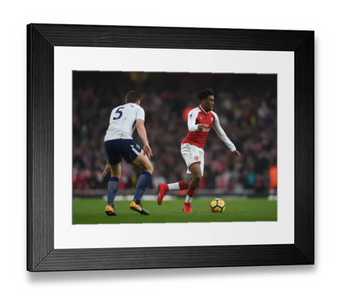 Framed Print : Arsenal's Alex Iwobi in Action Against Tottenham Hotspur, Premier League 2017-18 Framed Print : Arsenal's Alex Iwobi in Action Against Tottenham Hotspur, Premier League 2017-18