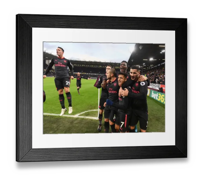 Framed Print : Alexis Sanchez's Goal: Arsenal Celebrate at Turf Moor vs Burnley (2017-18)