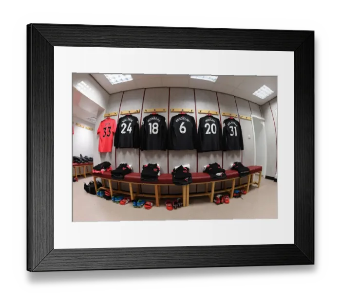 Framed Print : Arsenal's Turf Moor Changing Room: Preparing for Burnley Clash (2017-18)