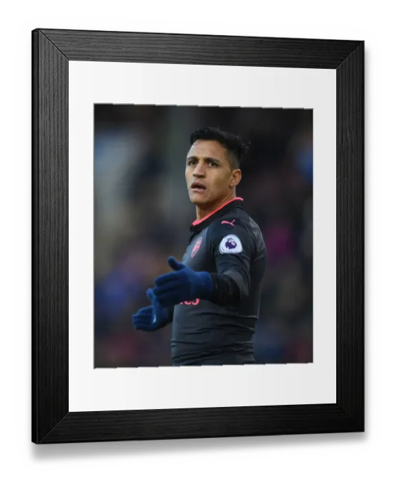 Framed Print : Alexis Sanchez in Action: Burnley vs. Arsenal, Premier League 2017-18