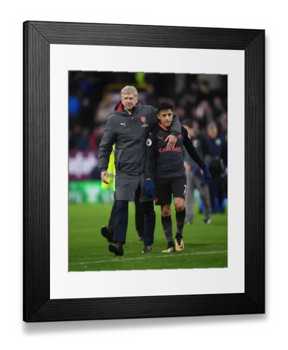 Framed Print : Arsene Wenger and Alexis Sanchez: Celebrating Arsenal's Victory over Burnley Framed Print : Arsene Wenger and Alexis Sanchez: Celebrating Arsenal's Victory over Burnley