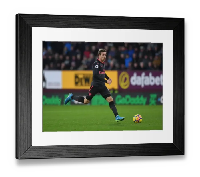Framed Print : Nacho Monreal in Action: Burnley vs. Arsenal, Premier League 2017-18 Framed Print : Nacho Monreal in Action: Burnley vs. Arsenal, Premier League 2017-18