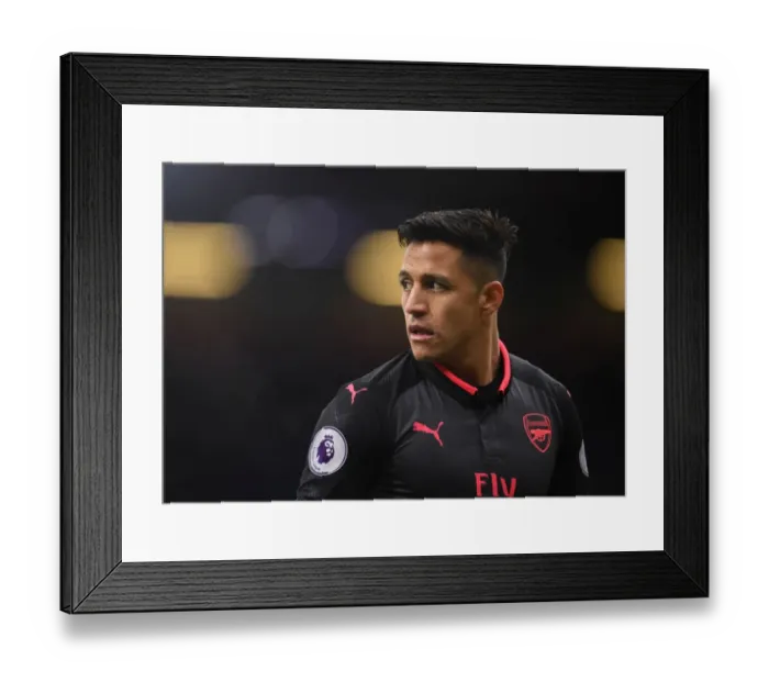 Framed Print : Alexis Sanchez in Action: Burnley vs Arsenal, Premier League 2017-18 Framed Print : Alexis Sanchez in Action: Burnley vs Arsenal, Premier League 2017-18