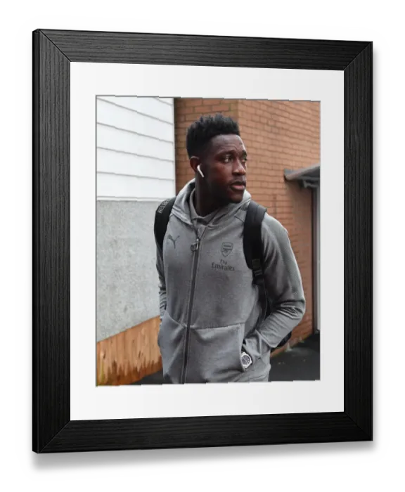Framed Print : Danny Welbeck Faces Off Against Former Team: Burnley vs. Arsenal, Premier League 2017-18 Framed Print : Danny Welbeck Faces Off Against Former Team: Burnley vs. Arsenal, Premier League 2017-18