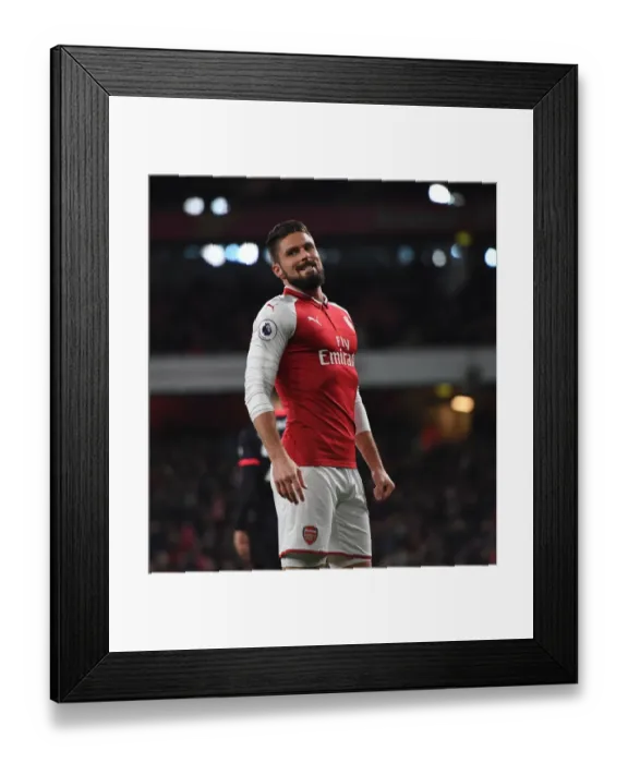 Framed Print : Giroud in Action: Arsenal vs. Huddersfield Town, Premier League 2017-18 Framed Print : Giroud in Action: Arsenal vs. Huddersfield Town, Premier League 2017-18