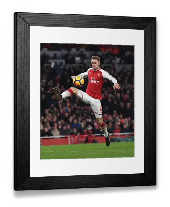 Framed Print : Aaron Ramsey in Action: Arsenal vs Manchester United, Premier League 2017-18