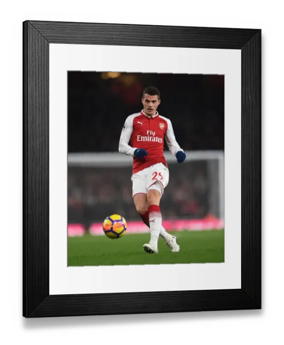 Framed Print : Granit Xhaka in Action: Arsenal vs Manchester United, Premier League 2017-18 Framed Print : Granit Xhaka in Action: Arsenal vs Manchester United, Premier League 2017-18