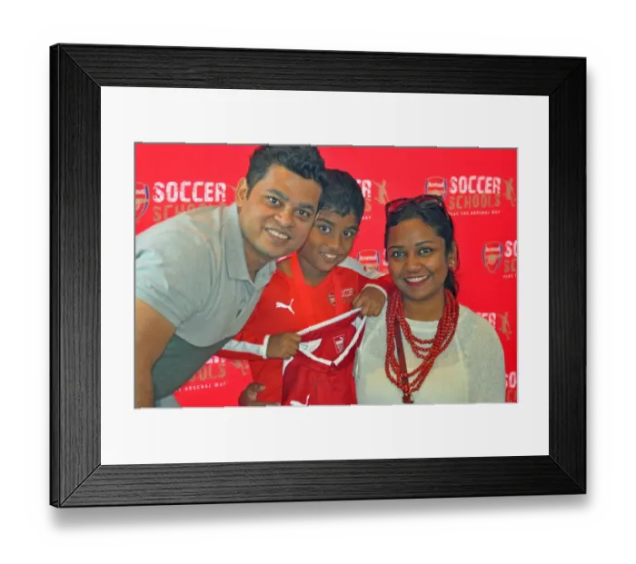Framed Print : Arsenal Soccer Schools: Unforgettable Residential Week 2 at Arsenal Football Club Framed Print : Arsenal Soccer Schools: Unforgettable Residential Week 2 at Arsenal Football Club