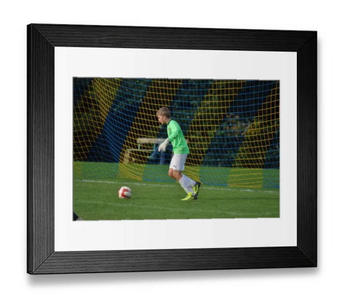 Framed Print : Arsenal Soccer Schools: Unforgettable Residential Week 2 at Arsenal Football Club Framed Print : Arsenal Soccer Schools: Unforgettable Residential Week 2 at Arsenal Football Club