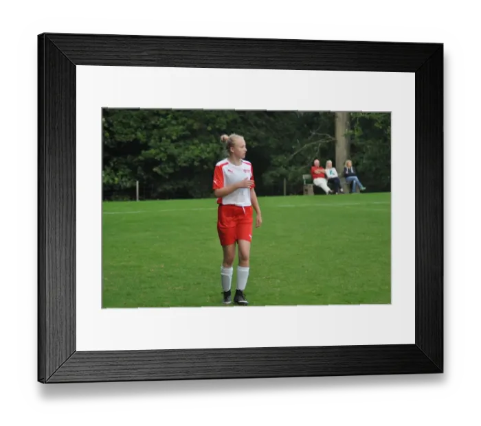 Framed Print : Arsenal Soccer Schools: Unforgettable Residential Week 2 at Arsenal Football Club