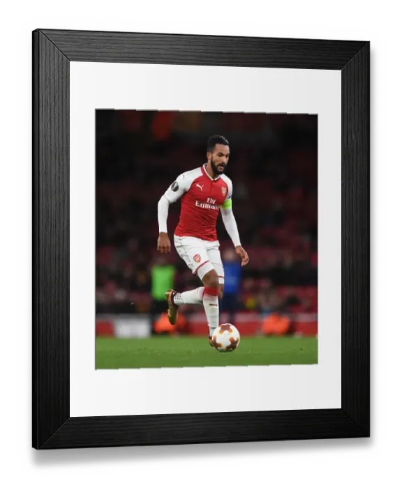 Framed Print : Theo Walcott in Action: Arsenal vs BATE Borisov, UEFA Europa League (2017-18)