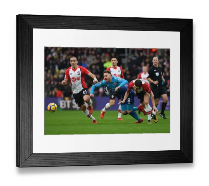 Framed Print : Clash of Midfielders: Ramsey vs. Hojbjerg & Romeu (Southampton vs. Arsenal, 2017-18) Framed Print : Clash of Midfielders: Ramsey vs. Hojbjerg & Romeu (Southampton vs. Arsenal, 2017-18)