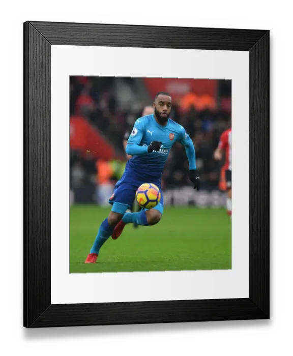 Framed Print : Alexandre Lacazette in Action: Southampton vs Arsenal, Premier League 2017-18 Framed Print : Alexandre Lacazette in Action: Southampton vs Arsenal, Premier League 2017-18