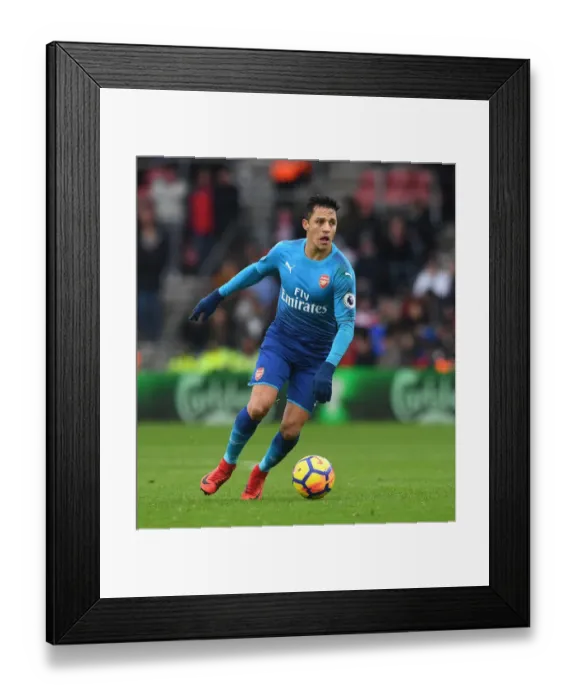 Framed Print : Alexis Sanchez in Action: Southampton vs Arsenal, Premier League 2017-18 Framed Print : Alexis Sanchez in Action: Southampton vs Arsenal, Premier League 2017-18