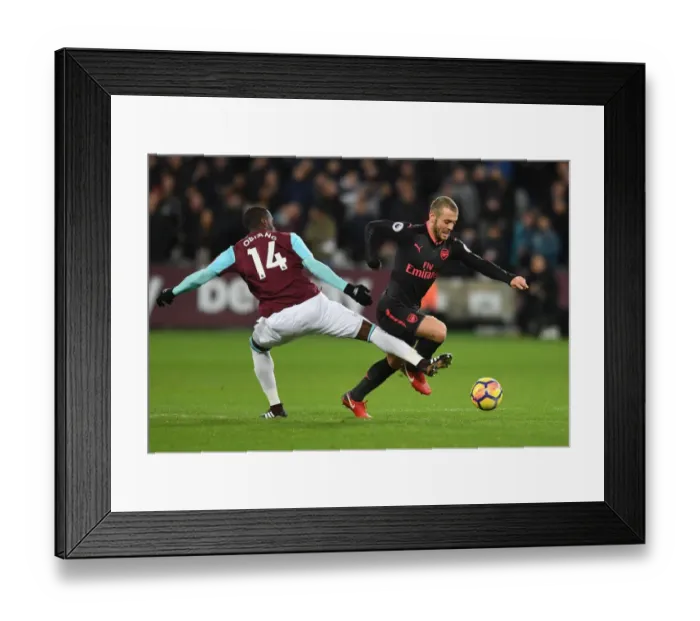 Framed Print : Clash of Midfielders: Wilshere vs. Obiang - West Ham United vs. Arsenal, Premier League 2017-18 Framed Print : Clash of Midfielders: Wilshere vs. Obiang - West Ham United vs. Arsenal, Premier League 2017-18