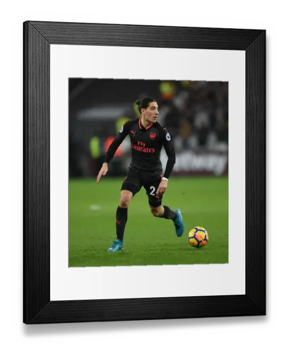 Framed Print : Hector Bellerin in Action: Arsenal vs West Ham United (2017-18) - Premier League Showdown