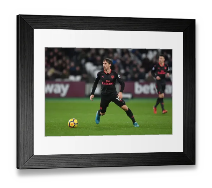 Framed Print : Nacho Monreal in Action: West Ham United vs. Arsenal, Premier League 2017-18