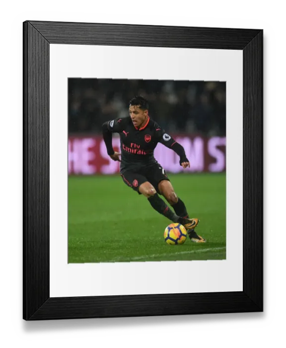 Framed Print : Alexis Sanchez in Action: Premier League Clash between Arsenal and West Ham (2017-18)