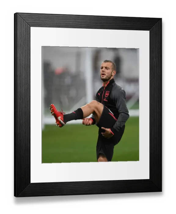 Framed Print : Jack Wilshere Prepares for Arsenal's Clash Against West Ham United (2017-18)