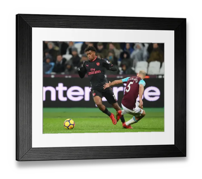 Framed Print : Clash at London Stadium: Iwobi vs Zabaleta - West Ham United vs Arsenal, Premier League 2017-18 Framed Print : Clash at London Stadium: Iwobi vs Zabaleta - West Ham United vs Arsenal, Premier League 2017-18
