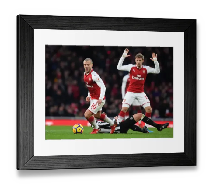 Framed Print : Jack Wilshere in Action: Arsenal vs Newcastle United, Premier League 2017-18 Framed Print : Jack Wilshere in Action: Arsenal vs Newcastle United, Premier League 2017-18