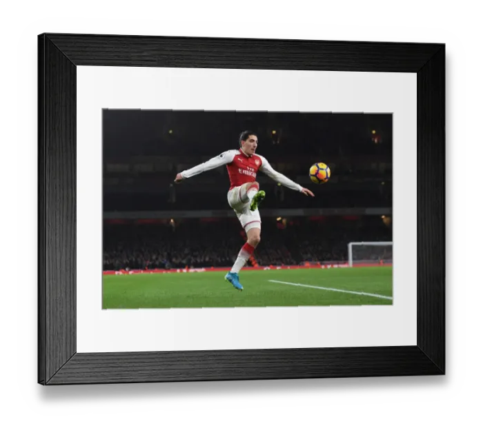 Framed Print : Hector Bellerin: Arsenal's Defensive Powerhouse in Action Against Newcastle United (2017-18) Framed Print : Hector Bellerin: Arsenal's Defensive Powerhouse in Action Against Newcastle United (2017-18)