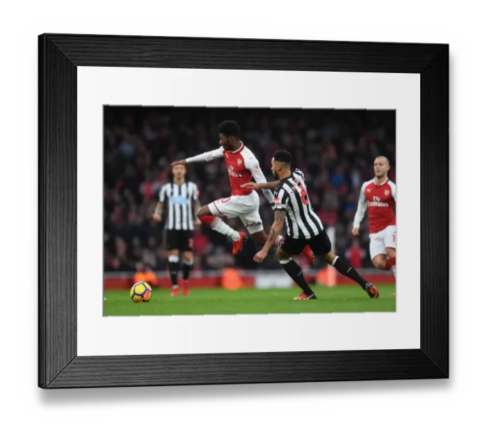 Framed Print : Maitland-Niles vs Lascelles: A Midfield Battle at the Emirates Framed Print : Maitland-Niles vs Lascelles: A Midfield Battle at the Emirates