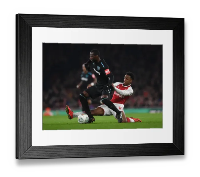 Framed Print : Arsenal vs. West Ham: Clash of Willocks and Obiang in Carabao Cup Quarterfinal Framed Print : Arsenal vs. West Ham: Clash of Willocks and Obiang in Carabao Cup Quarterfinal