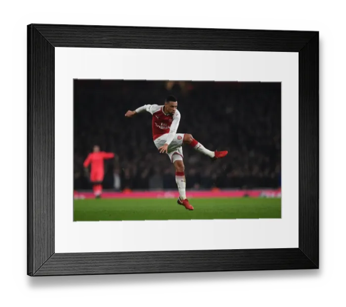 Framed Print : Francis Coquelin in Action: Arsenal vs. West Ham United, Carabao Cup Quarterfinal