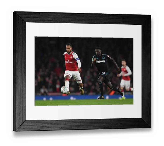 Framed Print : Theo Walcott vs. Domingos Quina: A Carabao Cup Battle at Emirates Stadium Framed Print : Theo Walcott vs. Domingos Quina: A Carabao Cup Battle at Emirates Stadium