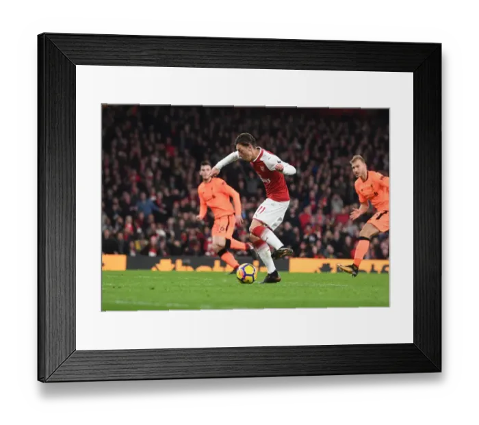 Framed Print : Mesut Ozil's Thrilling Goal: Arsenal's Triumph over Liverpool, 2017-18 Premier League Framed Print : Mesut Ozil's Thrilling Goal: Arsenal's Triumph over Liverpool, 2017-18 Premier League