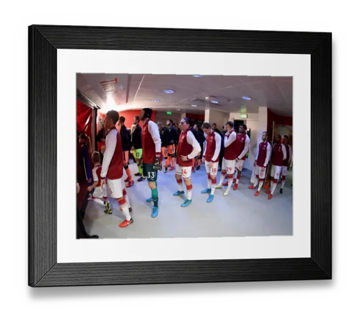 Framed Print : The Arsenal team line up before the match. Arsenal 3: 3 Liverpool. Premier League