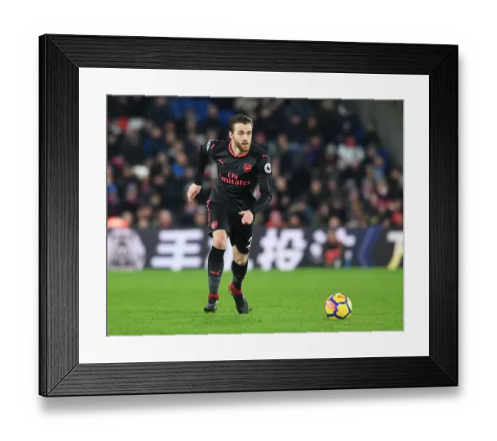 Framed Print : Calum Chambers in Action: Arsenal vs Crystal Palace, Premier League 2017-18