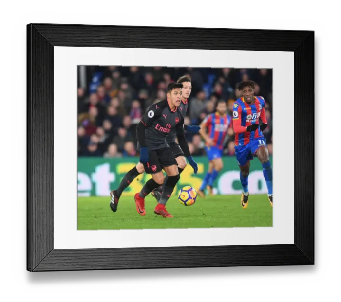 Framed Print : Alexis Sanchez in Action: Crystal Palace vs Arsenal, Premier League 2017-18 Framed Print : Alexis Sanchez in Action: Crystal Palace vs Arsenal, Premier League 2017-18