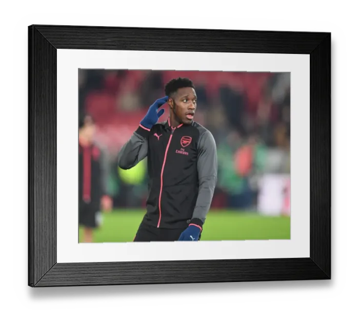 Framed Print : Danny Welbeck: Arsenal Forward Ready for Crystal Palace Clash (2017-18)
