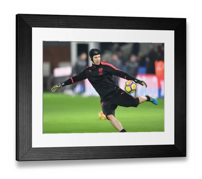 Framed Print : Petr Cech: Arsenal's Fortress Before Crystal Palace Clash (2017-18)