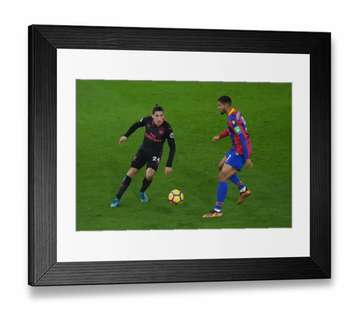 Framed Print : Hector Bellerin (Arsenal) Ruben Loftus-Cheek (Chelsea). Crystal Palace 2: 3 Arsenal