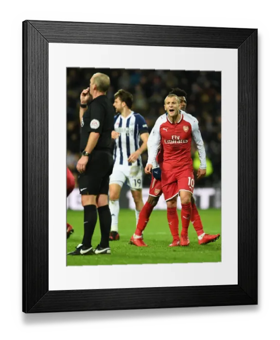 Framed Print : Jack Wilshere in Action: Arsenal vs. West Bromwich Albion, Premier League 2017-18
