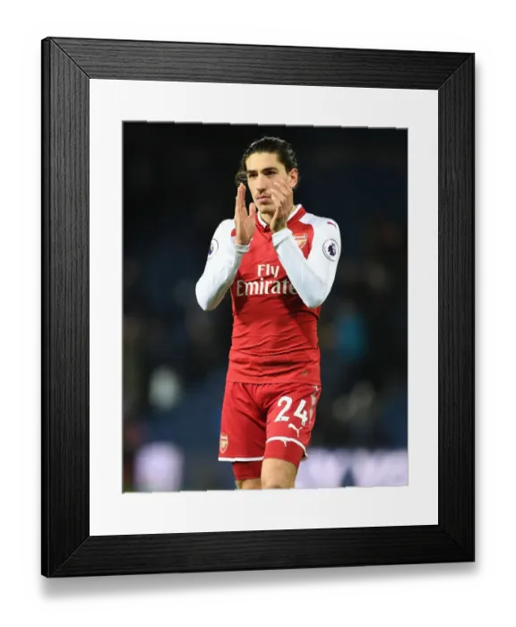 Framed Print : Hector Bellerin Celebrates with Arsenal Fans: West Bromwich Victory (2017-18)