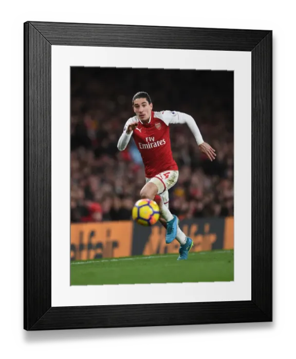 Framed Print : Hector Bellerin in Action: Arsenal vs Chelsea, Premier League 2017-18 Framed Print : Hector Bellerin in Action: Arsenal vs Chelsea, Premier League 2017-18