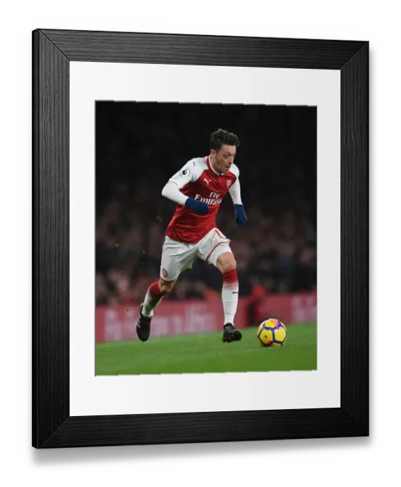 Framed Print : Mesut Ozil in Action: Arsenal vs. Chelsea, Premier League 2017-18 Framed Print : Mesut Ozil in Action: Arsenal vs. Chelsea, Premier League 2017-18