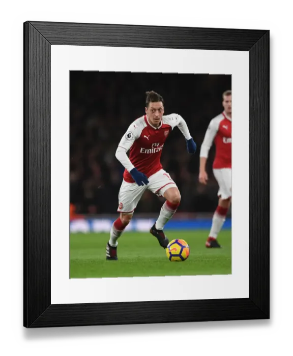 Framed Print : Mesut Ozil in Action: Arsenal vs. Chelsea, Premier League 2017-18 Framed Print : Mesut Ozil in Action: Arsenal vs. Chelsea, Premier League 2017-18