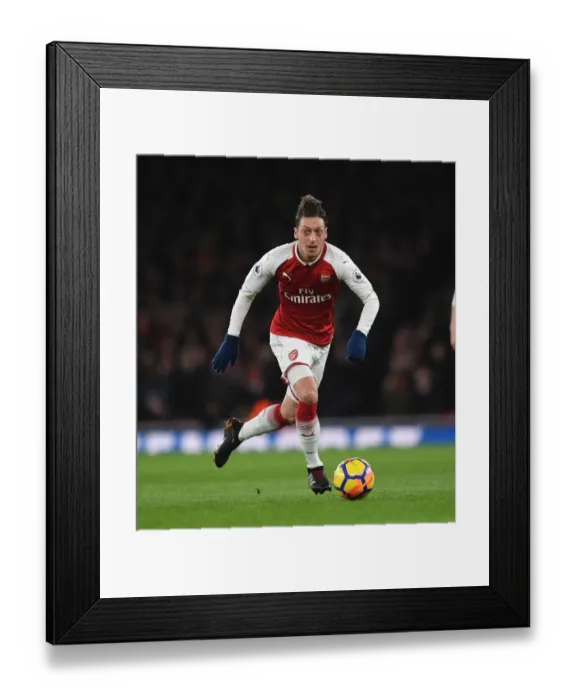 Framed Print : Mesut Ozil in Action: Arsenal vs. Chelsea, Premier League 2017-18 Framed Print : Mesut Ozil in Action: Arsenal vs. Chelsea, Premier League 2017-18