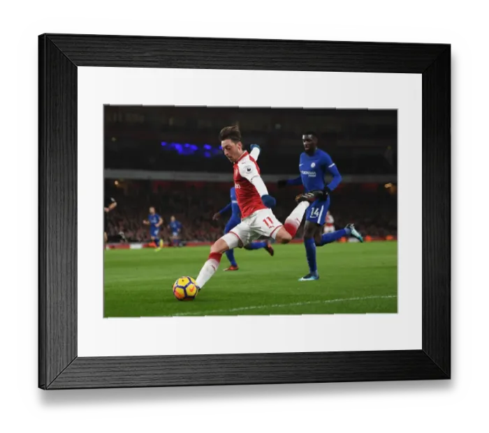 Framed Print : Mesut Ozil in Action: Arsenal vs. Chelsea, Premier League 2017-18