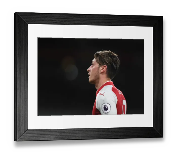 Framed Print : Mesut Ozil in Action: Arsenal vs. Chelsea, Premier League 2017-18